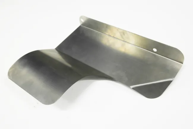 Hitzeschutzblech für Golf 4 R32 Turbo mit Krümmer 230110